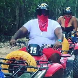 Meet your Posher, Eric